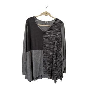 Est. 1946- asymmetrical grey patches tunic shirt. XL
